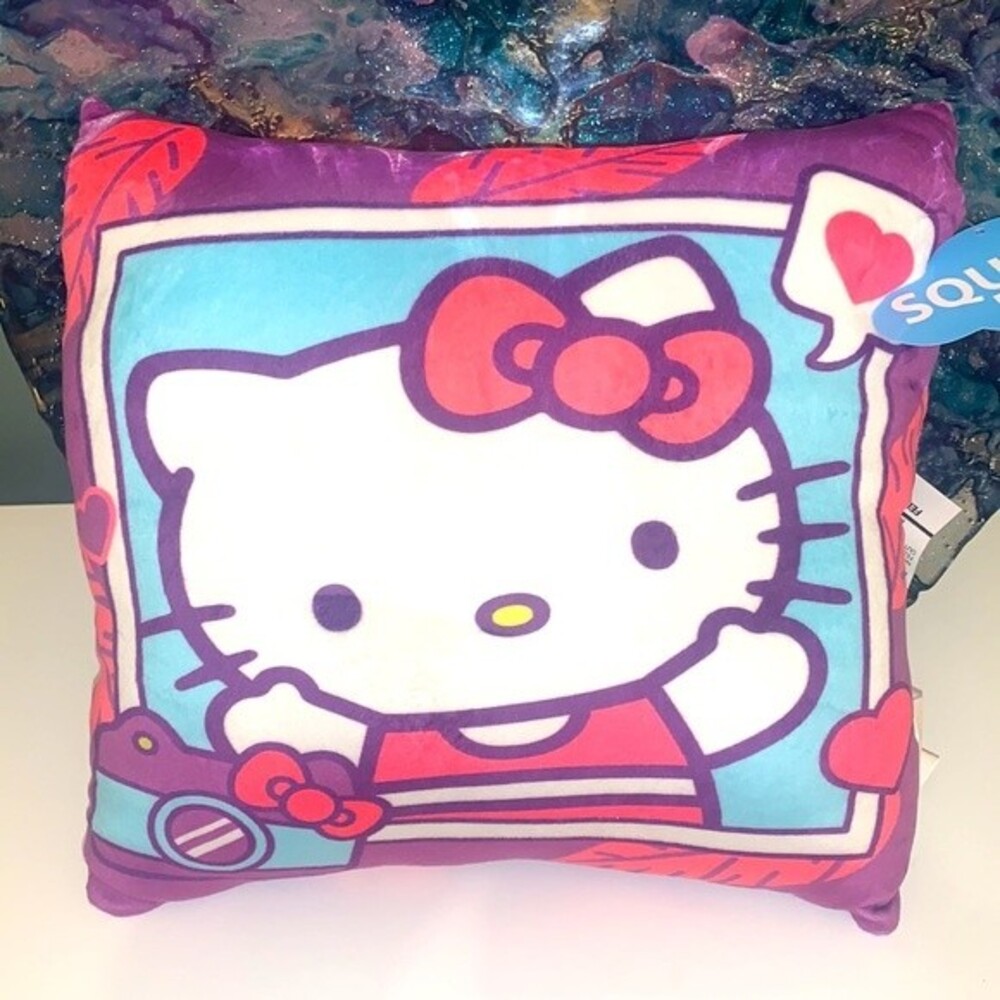Hello Kitty Throw Decor Pillow Squish Soft NWT